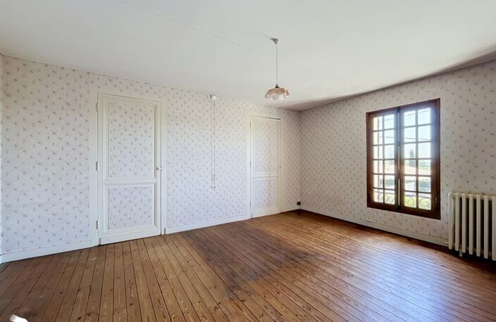 Maison en pierre de 7 pièces principales — photo 5