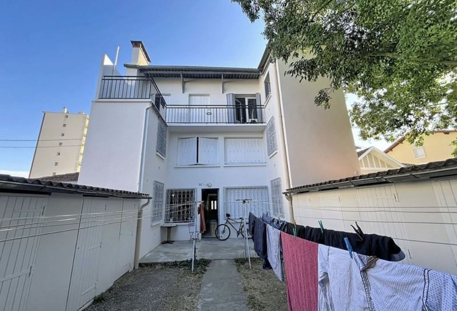 Vente immeuble   Toulouse (31100) — photo 1