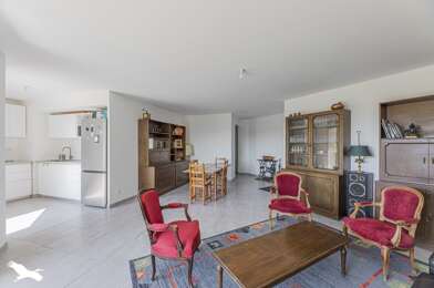 Appartement 4 pièces 328296 €