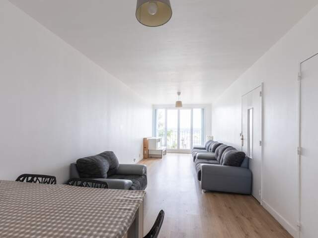 Appartement de 4 pièces principales — photo du bien