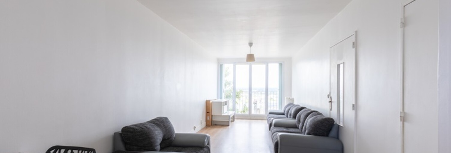 Appartement 4 Pièces 80 m² à vendre à Saint-Cyr-l'École (78210)