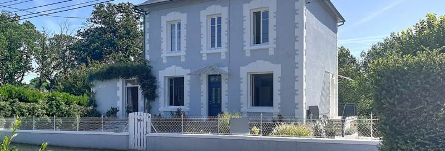 Maison 6 Pièces 172 m² à vendre à Piégut-Pluviers (24360)