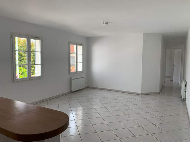 Appartement 2 chambres - JONZAC Centre Ville — photo du bien