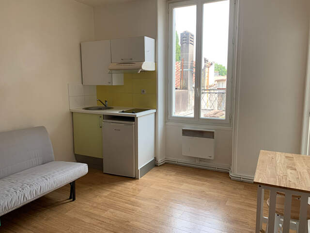 Studio 15 m²  - Jonzac Centre Ville — photo du bien