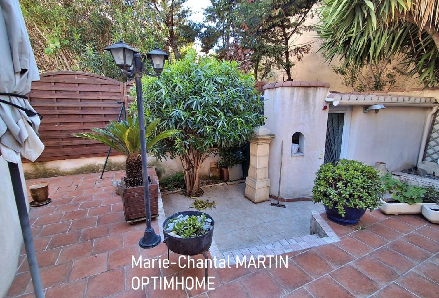 Rez-de-jardin T5 – 91,25 m² Carrez – Jardin terrasse 57,6 m² – 13008 Marseille 1er Prado — photo 1