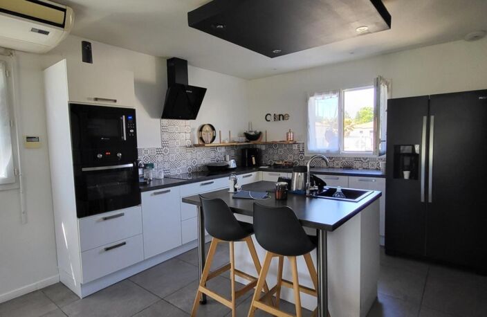 Maison à vendre 4 pièces Proche de SAINT ANDRE DE CUBZAC (33) — photo 2