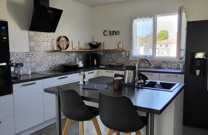 Maison à vendre 4 pièces Proche de SAINT ANDRE DE CUBZAC (33) — photo 3