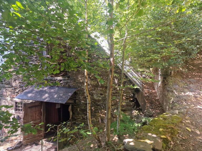 Grange aménagée vue sur l' Arbizon — photo 1