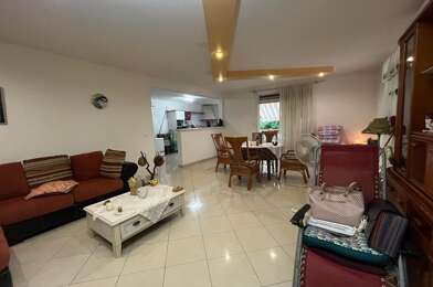 Maison 4 pièces 300000 €