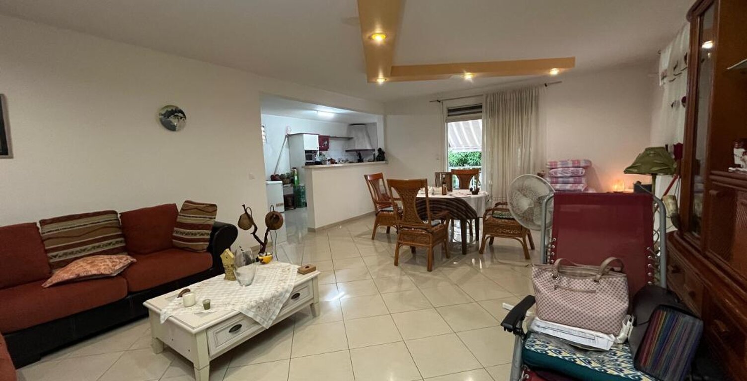 Maison T4 À Vendre — photo 1