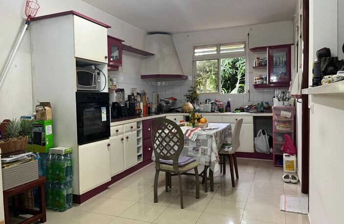 Maison T4 À Vendre — photo 2