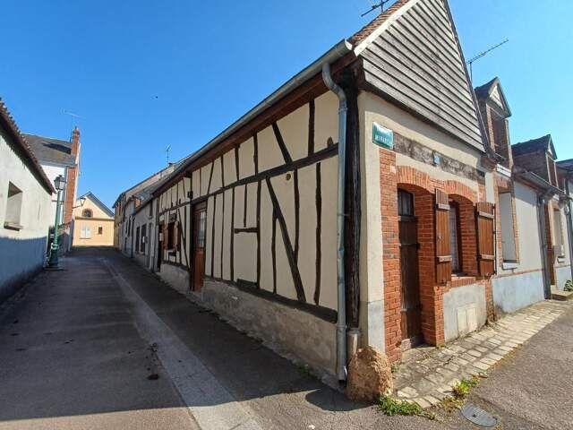 Charmante Maison de Bourg à Lorris ! — photo du bien
