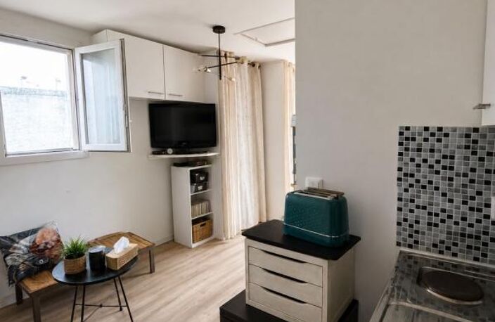 Maison meublée à louer avec studio indépendant et jardin — photo 2