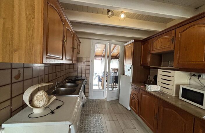 Maison meublée à louer avec studio indépendant et jardin — photo 3