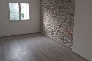 Appartement 3 pièces 925 €
