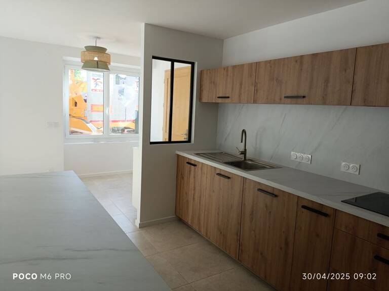 Appartement de 70m2 à louer sur Hauterives — photo 1