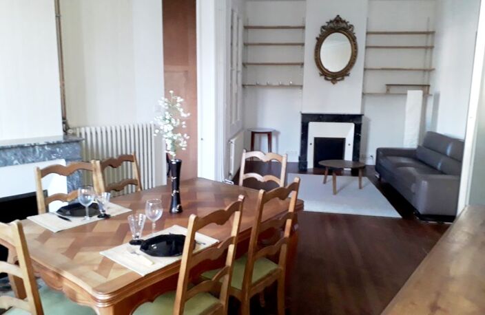 Appartement de 105m2 à louer sur Bordeaux — photo 3
