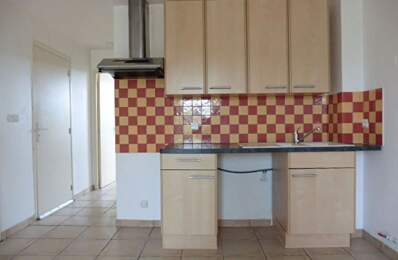 Appartement de 70m2 à louer sur Sévérac d'Aveyron — photo du bien