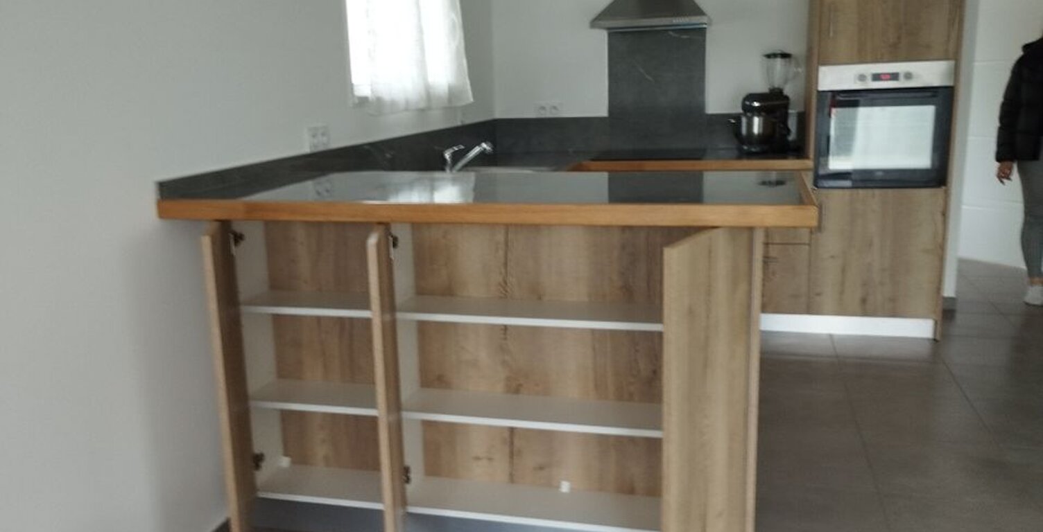 Maison de 90m2 à louer sur Penta-di-Casinca — photo 1