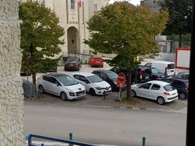 Appartement de 96m2 à louer sur Jonzac — photo 1