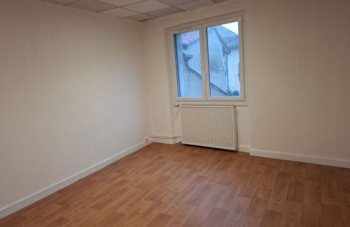 Appartement de 96m2 à louer sur Jonzac — photo 5