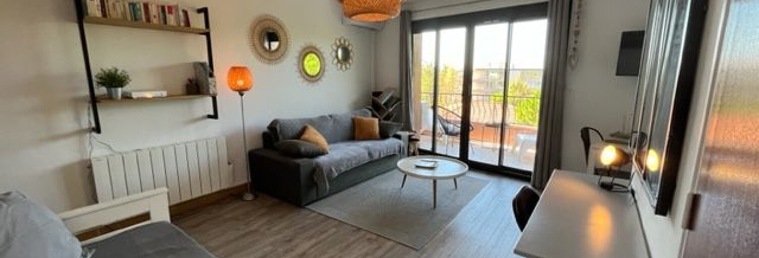 Appartement 1 Pièce 33 m² à louer à Sanary-sur-Mer (83110)