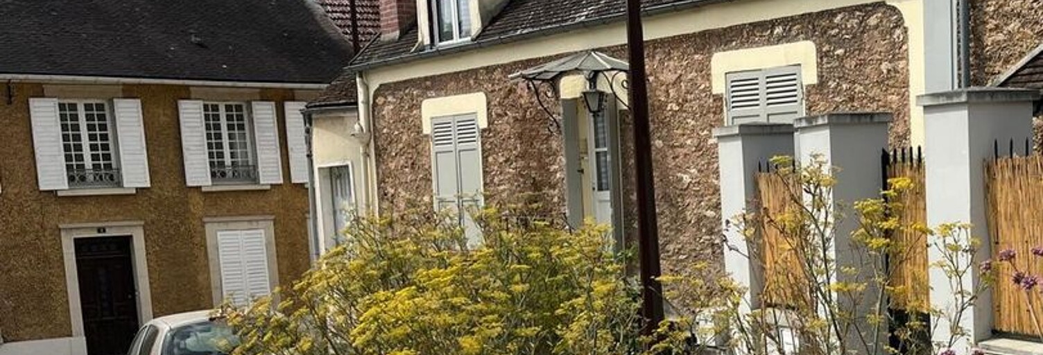 Maison 5 Pièces 80 m² à louer à Étiolles (91450)
