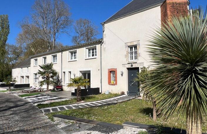 Orléans, Propriete à vendre, superbe Moulin rénové et bordé par la rivière, a l est d Orleans, parcelle de 4500 m² — photo 5