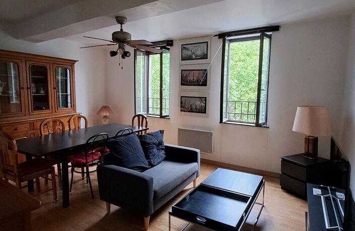 Appartement 80 m² traversant et lumineux – Centre-ville de Castelnaudary — photo 2