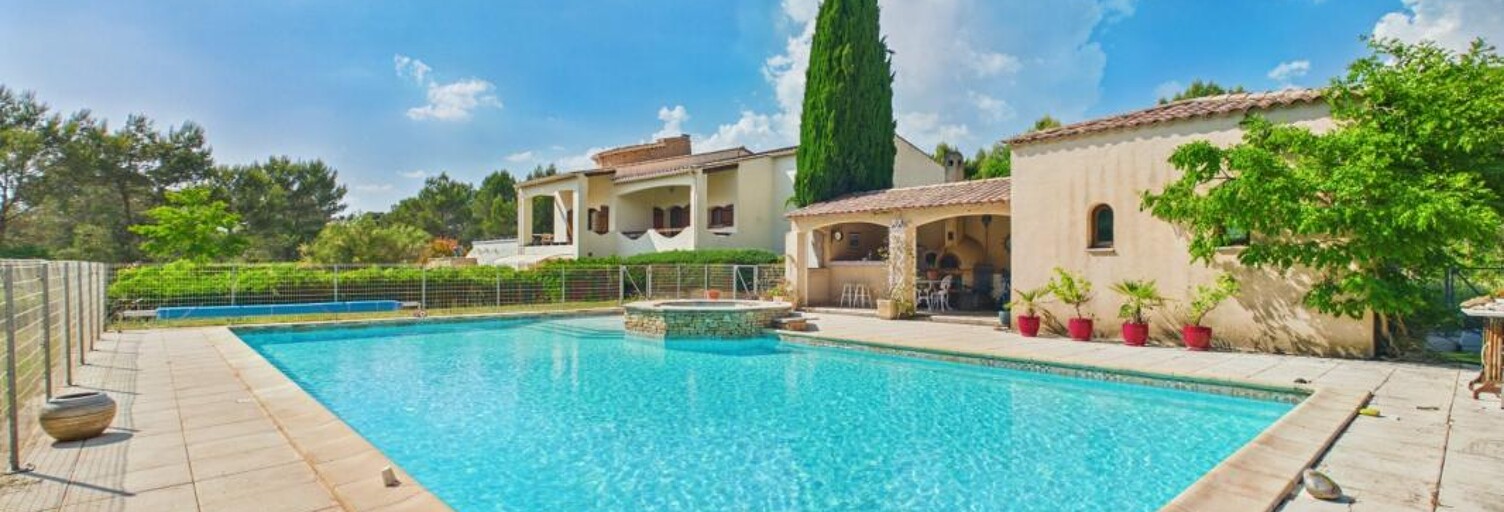Maison 8 Pièces 308 m² à vendre à Lambesc (13410)