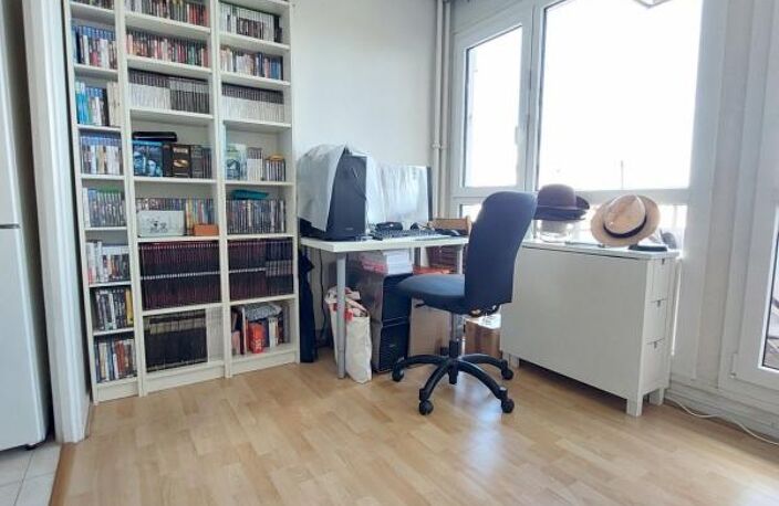 T2 — photo 5