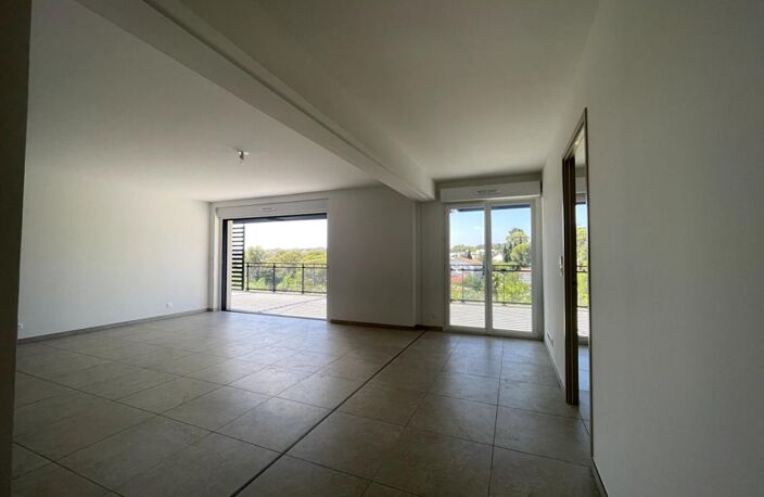 BOULOURIS   Appartement T4 Grand Standing de 107 m² avec terrasse de 36 m²  Frais de notaire réduits — photo 4