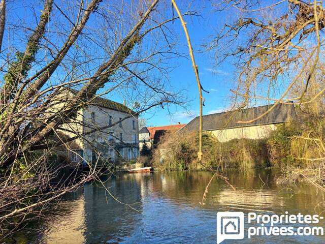 Moulin à rénover à MEHUN SUR YEVRE ( 18500 ) — photo du bien