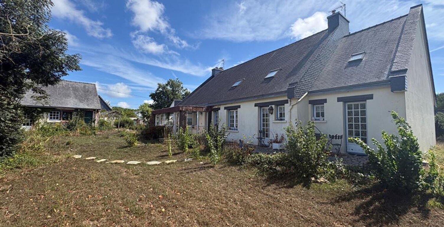 A vendre RIEC SUR BELON (29340) Maison 12 pièces 6 chambres 284 m2 — photo 1