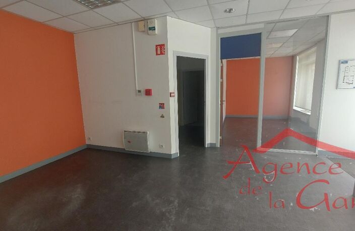 Vente immeuble  200 m² Sézanne (51120) — photo 2