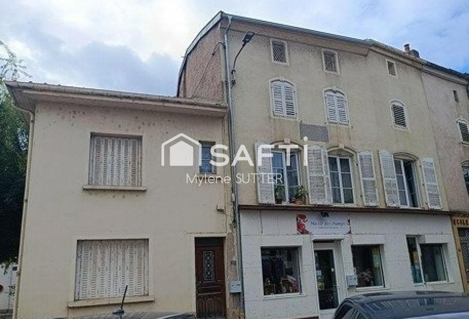 Immeuble de rapport à Vézelise — photo 1