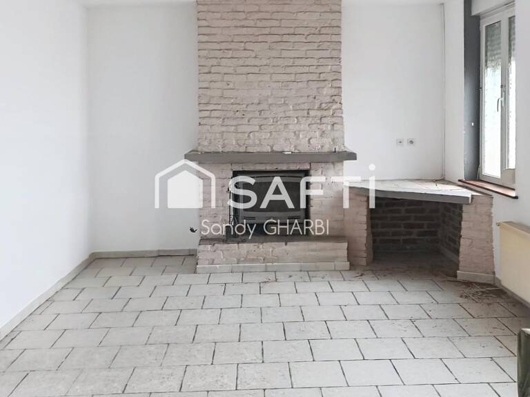 Maison Aniche , Quartier résidentielle — photo 1