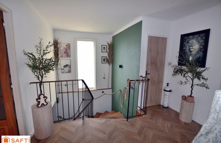 Maison T6 de 132 m2 avec piscine — photo 4
