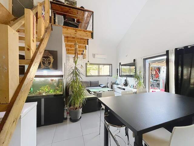 Ensemble immobilier - deux maisons louées sur un terrain 1 434m² — photo du bien