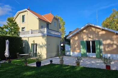 Maison 9 pièces 319000 €