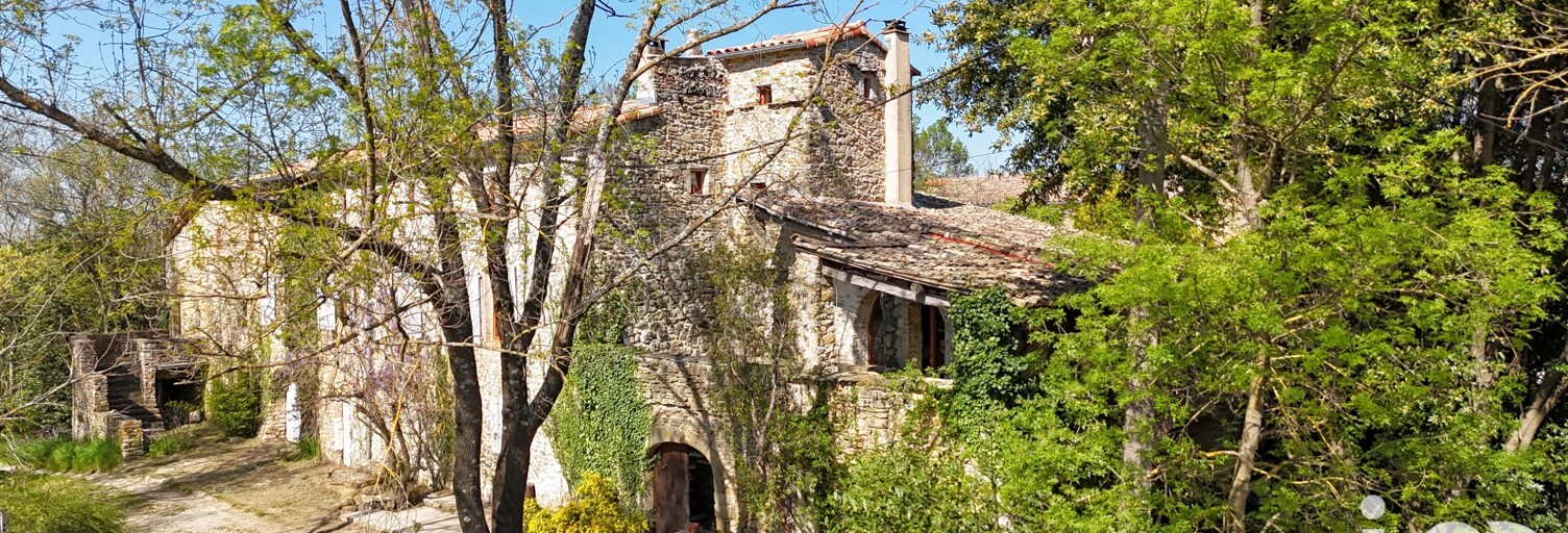 Maison 9 Pièces 243 m² à vendre à Vézénobres (30360)