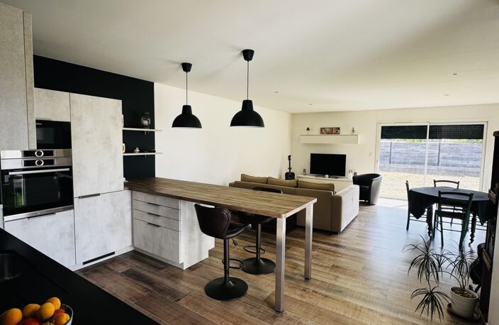 Vente Maison/villa 5 pièces — photo 5