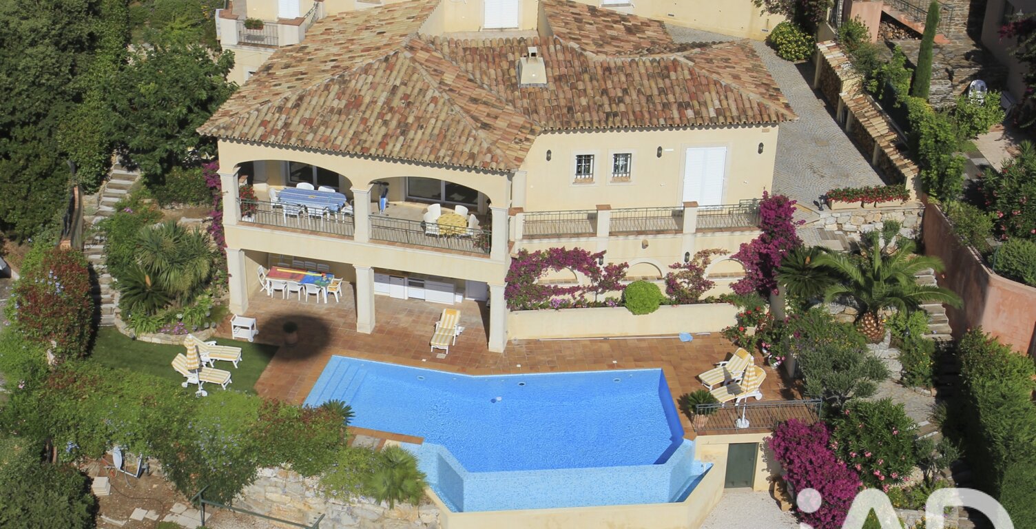 Vente Maison/villa 7 pièces — photo 1