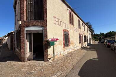 Immeuble  46000 €