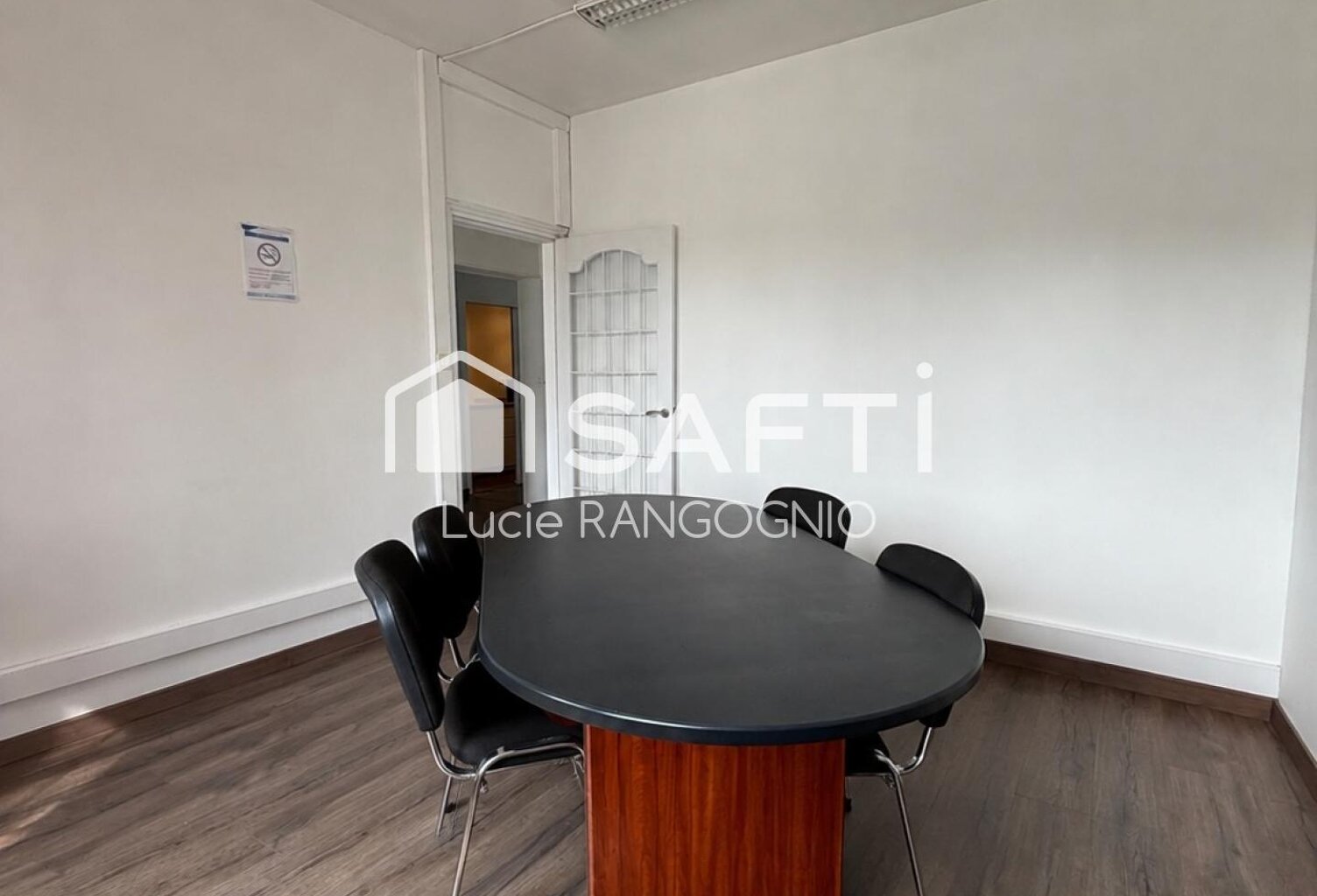 Bureaux ou Commerces en plein centre-ville ! — photo 1