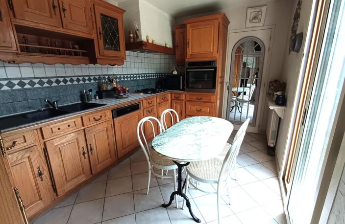 Très Belle Maison Individuelle 7P 5CH Quartier Prisé à Cormeilles en Parisis — photo 3