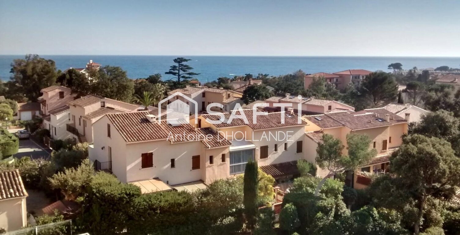 APPARTEMENT VUE MER  SAINT-AYGULF — photo 1