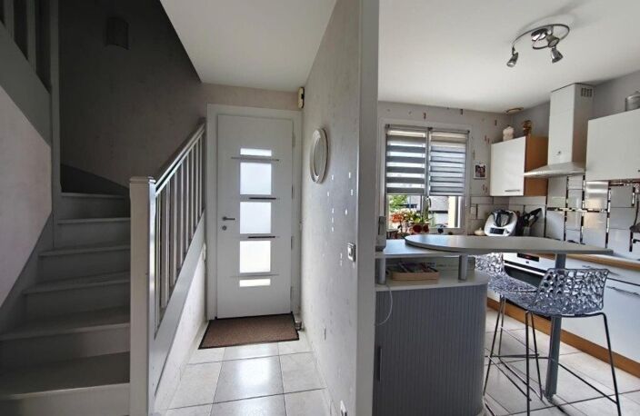 Maison située à Québriac — photo 2