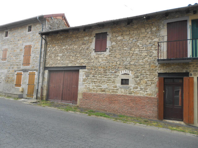 Maison proposé à Saint-Bonnet-le-Chastel