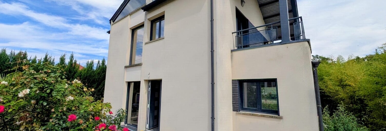Maison 5 Pièces 121 m² à louer à Ézanville (95460)